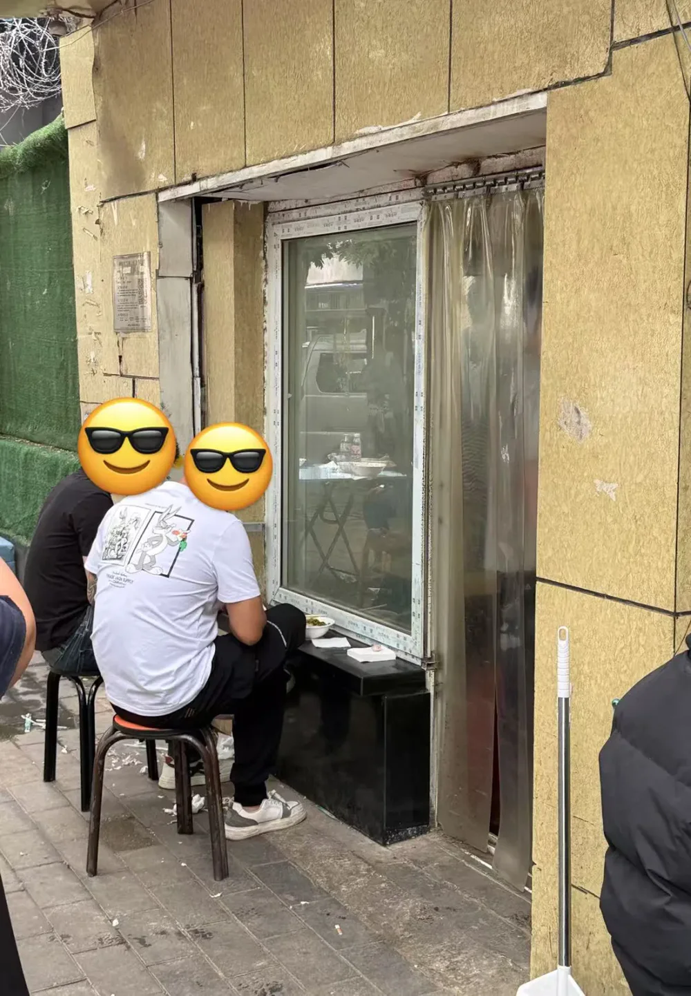 面馆，中年男人的精神码头